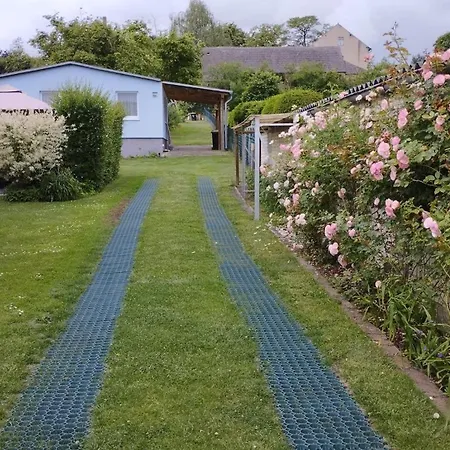 Σπίτι διακοπών Gaestehaus Mit 3 Separaten Schlafbereichen, Terrasse Und Carport